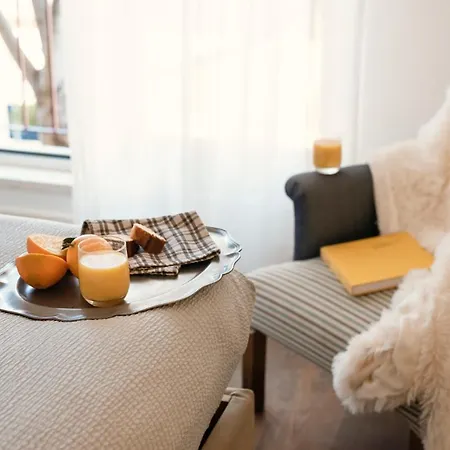 Corso Emanuele Apartment *