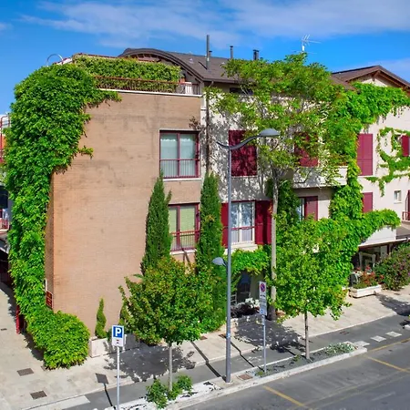 Corso Emanuele Apartment *