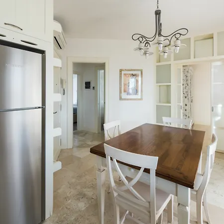 Corso Emanuele Apartment